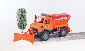 BRUDER Εκχιονιστικό Unimog 02572