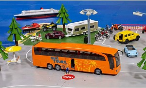 Siku Λεωφορείο τουριστικό Mercedes Benz Travego Coach κωδικός 3738