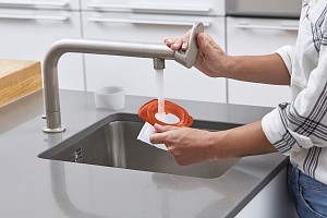 Black & Decker 12V Επαναφορτιζόμενο Σκουπάκι με μπαταρία Λιθίου Dustbuster® Pet DVB315JP-QW