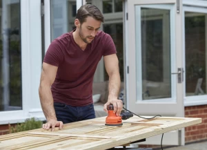 Black and Decker 230W Έκκεντρο Τριβείο BEW210-QS