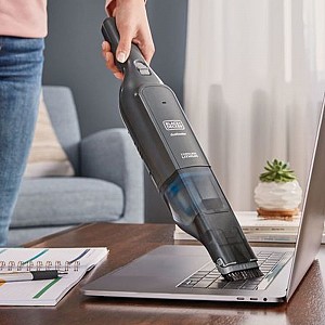Black and Decker 12V Επαναφορτιζόμενο Σκουπάκι Slim Pelican HLVC320B11-QW